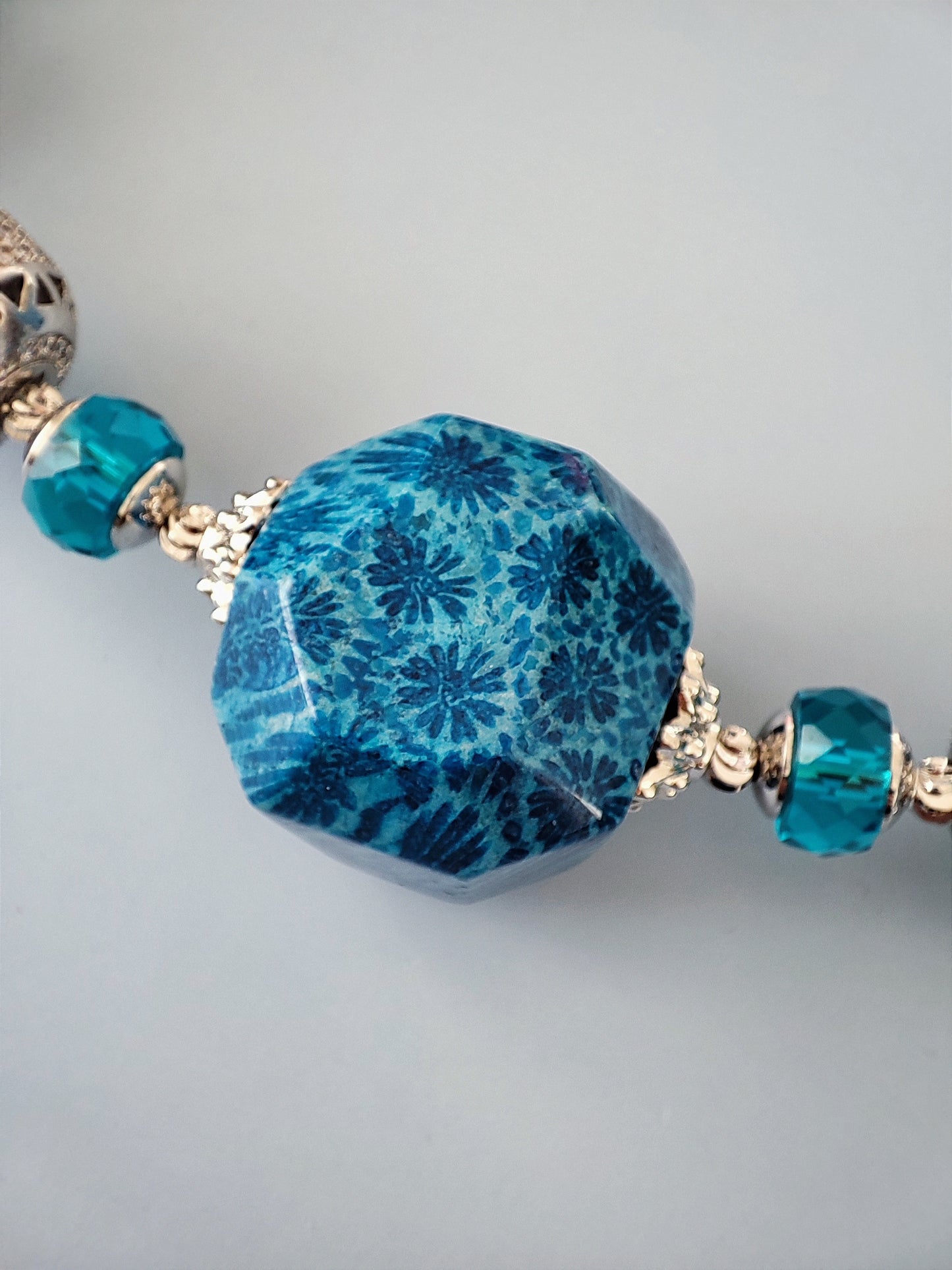 Elegant Blue Choker Necklace with Ocean Agate, Chrysanthemum Stone, and Crystal Glass - Rhodium-Plated Premium Jewelry